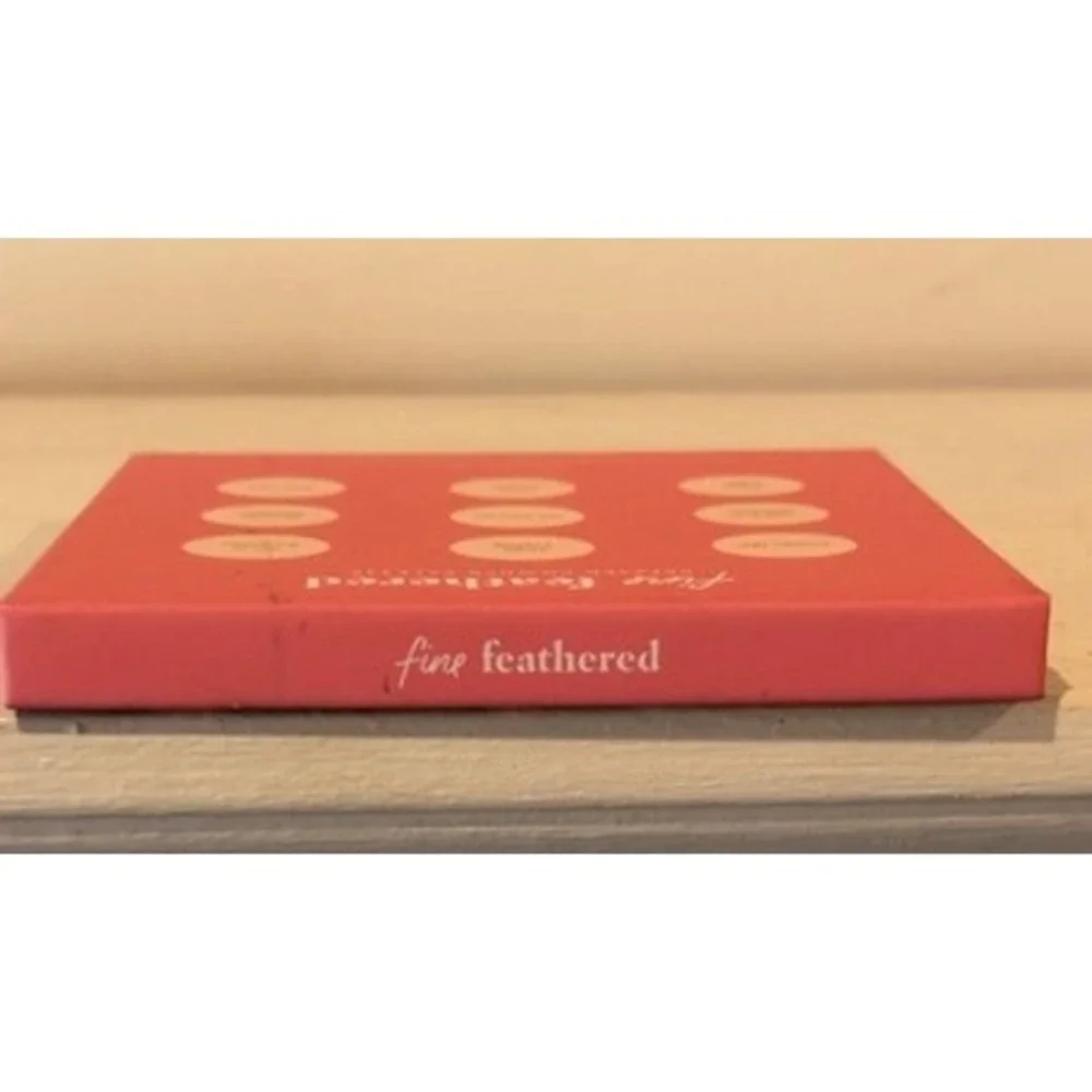 Colourpop fine feathered